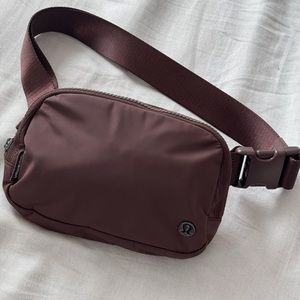 Lululemon Java belt bag 1L